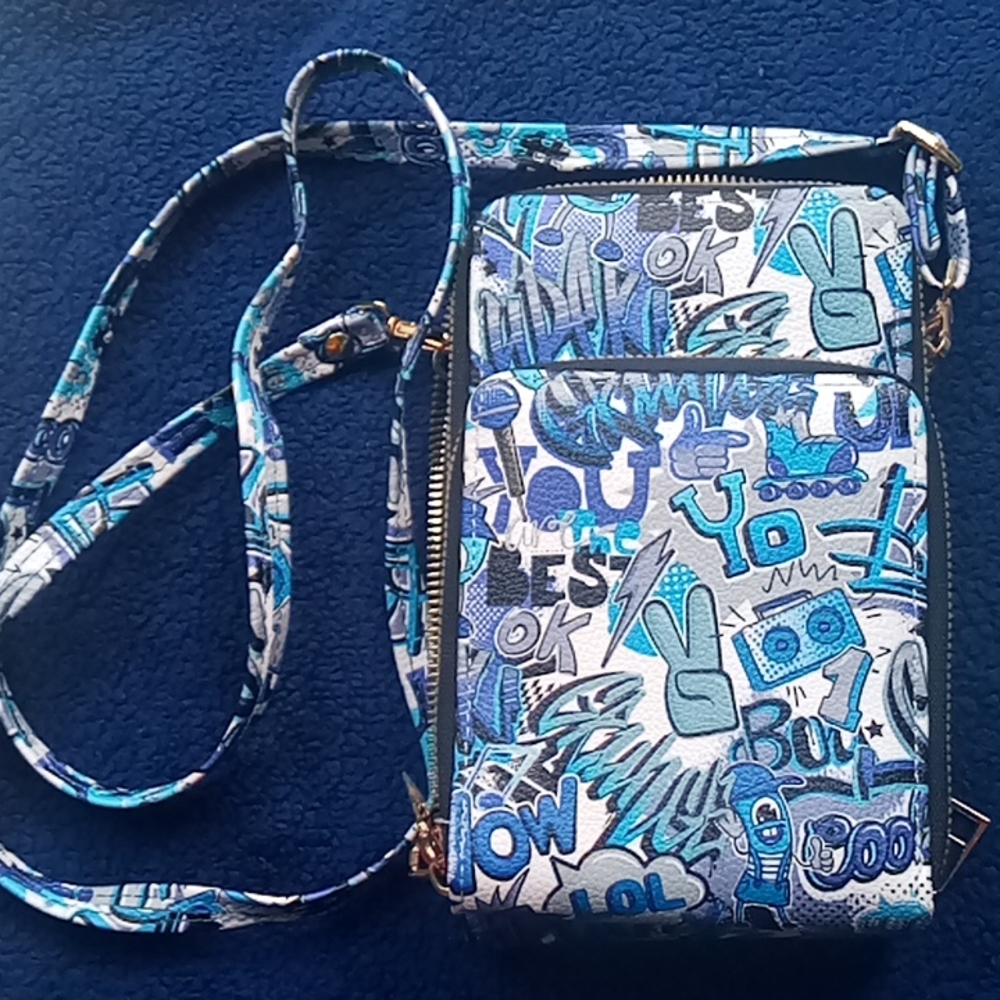 Cross body purse